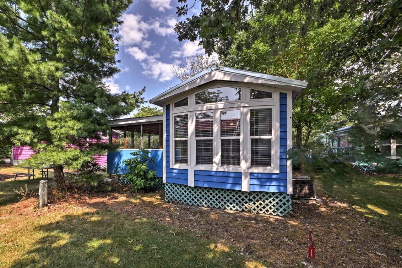 Middle Bass Island Home - Pool And Hot Tub Access! Put-in-Bay Exterior photo